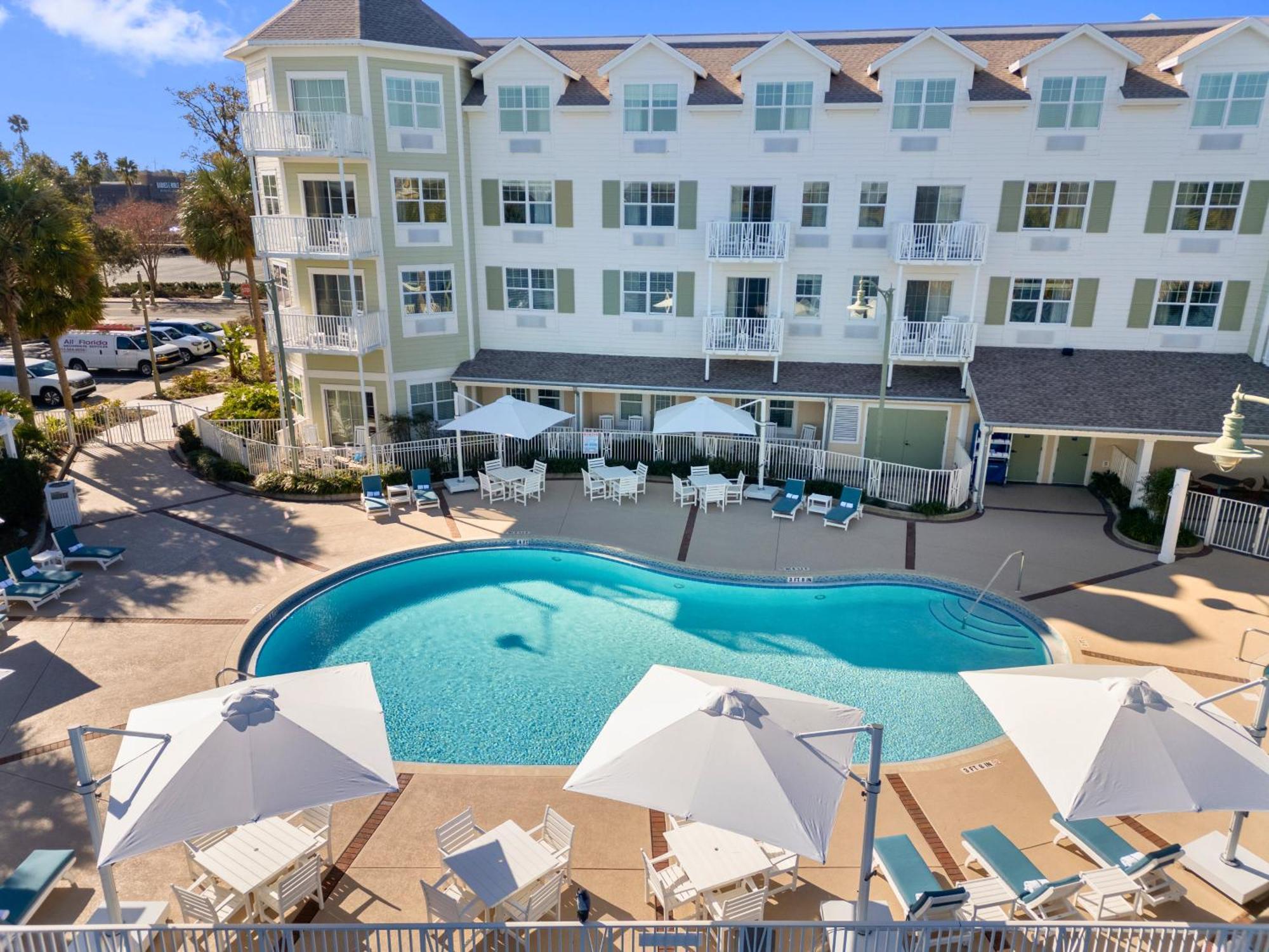 The Waterfront Inn The Villages Extérieur photo